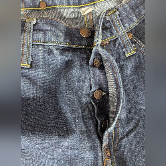 EVISU Jeans - Picture 5 of 8